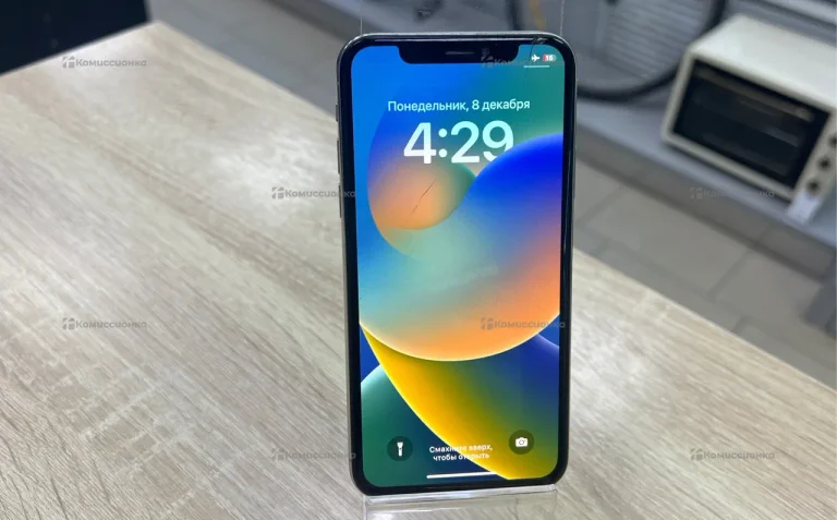 Apple iPhone X 3/256 ГБ