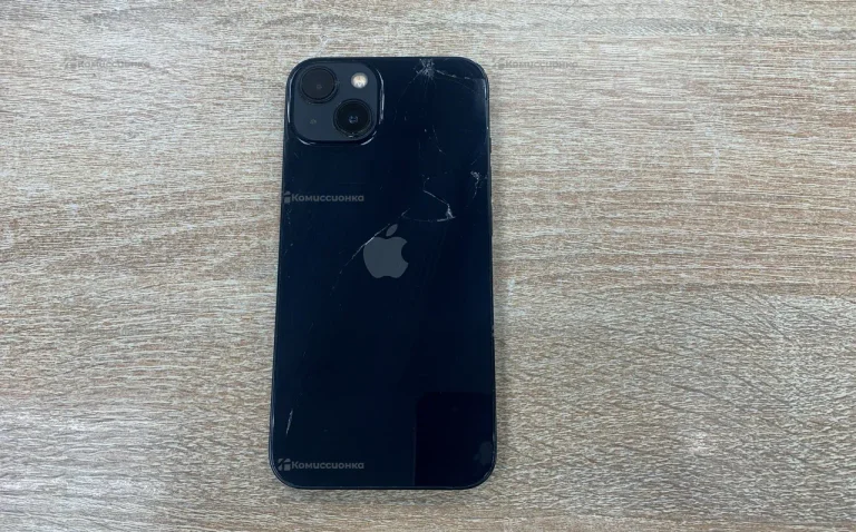 Apple iPhone 13 4/128 ГБ