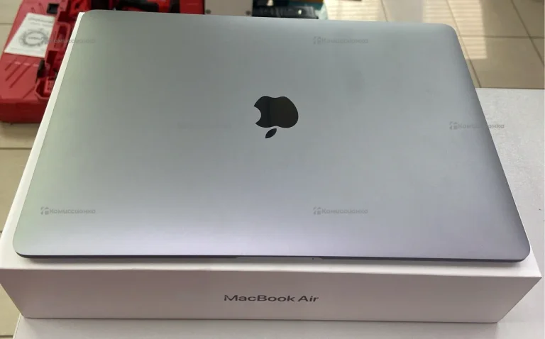 MacBook Air M1