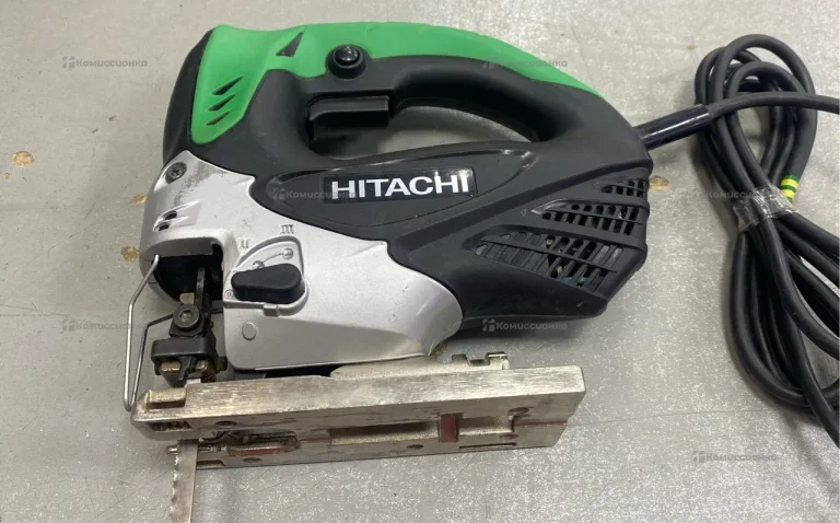 Электролобзик Hitachi CJ90VST