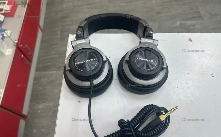 Наушники  Denon DJ HP1100