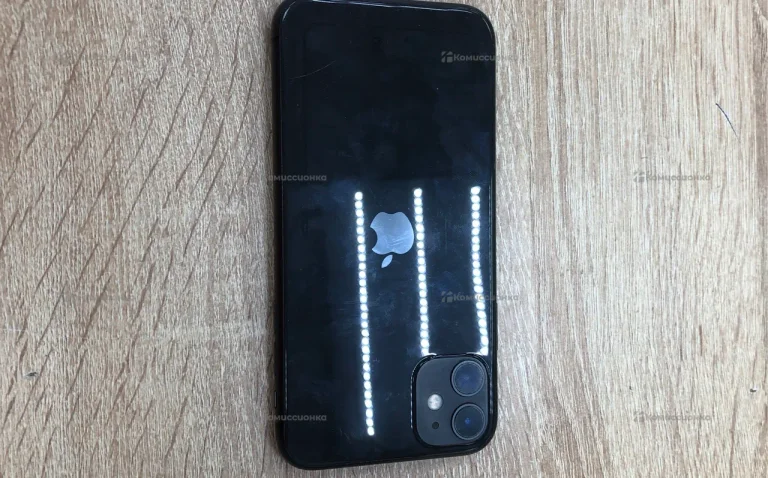 Apple IPhone 11 64 ГБ