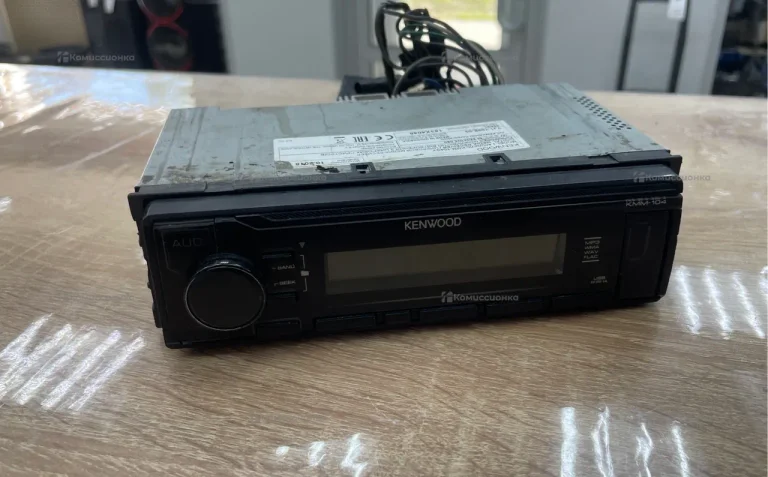 Автомагнитола Kenwood
