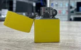 Zippo yellow