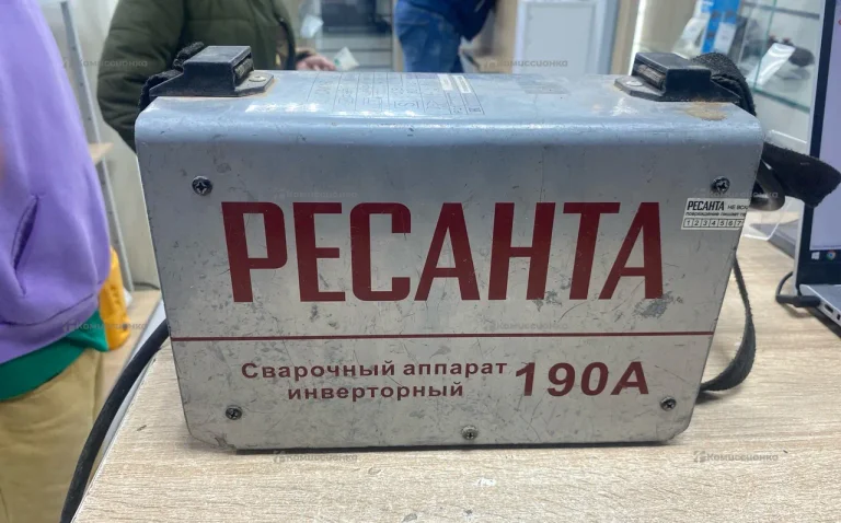 Сварочный аппарат Ресанта САИ-190А