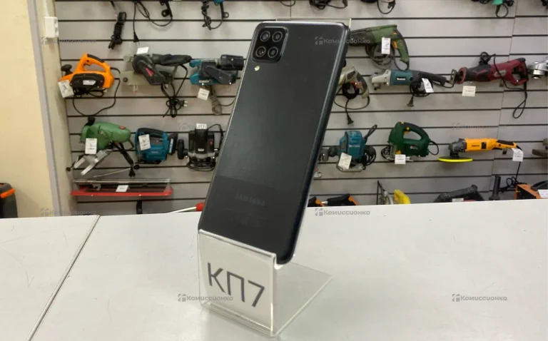 Samsung Galaxy A12 3/32 ГБ