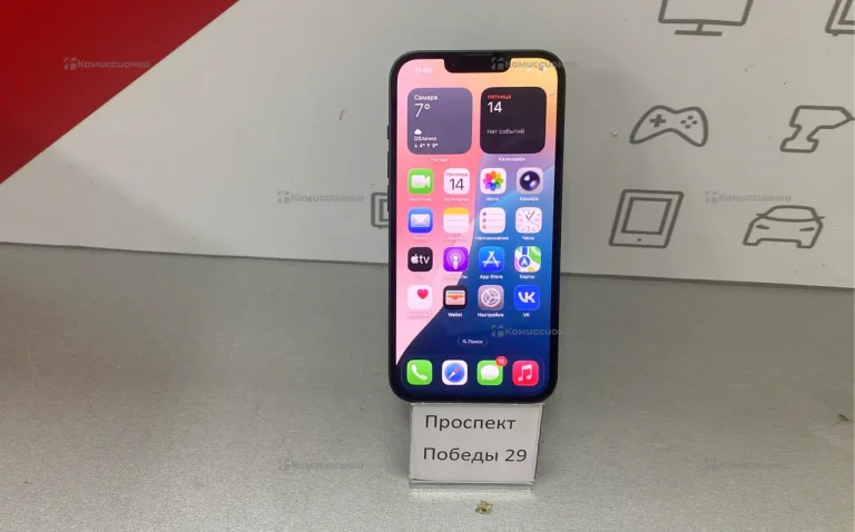 Apple iPhone 13 4/128 ГБ