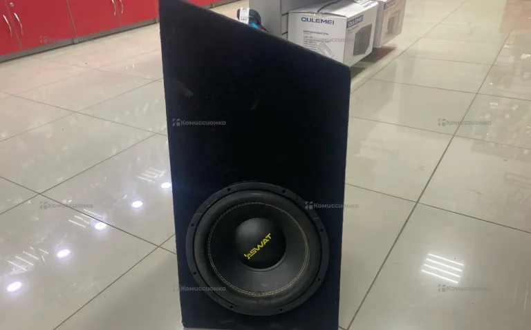 Сабвуфер  Swat Mas 12