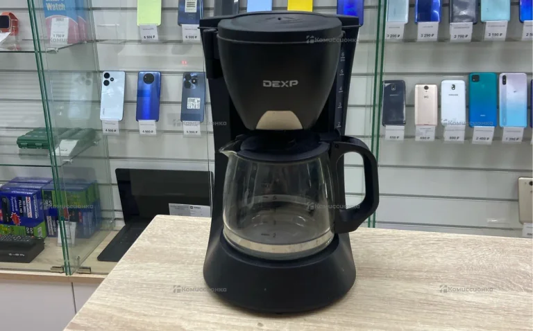 Кофеварка Dexp DCM-0600