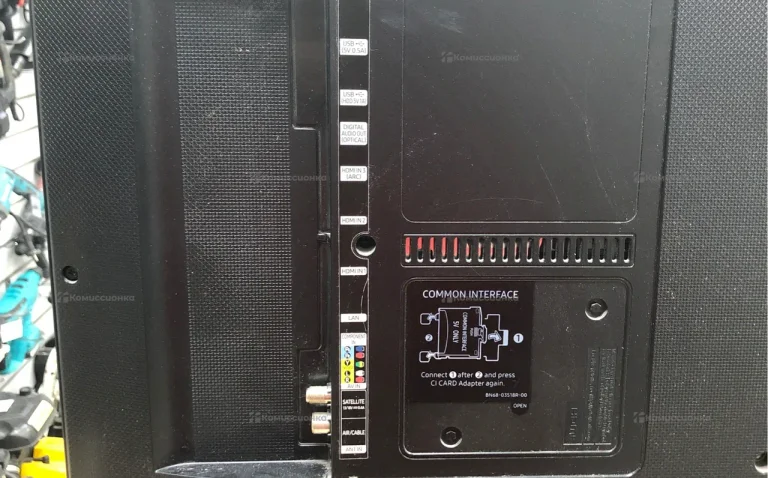 Телевизор Samsung UE43MU6100U