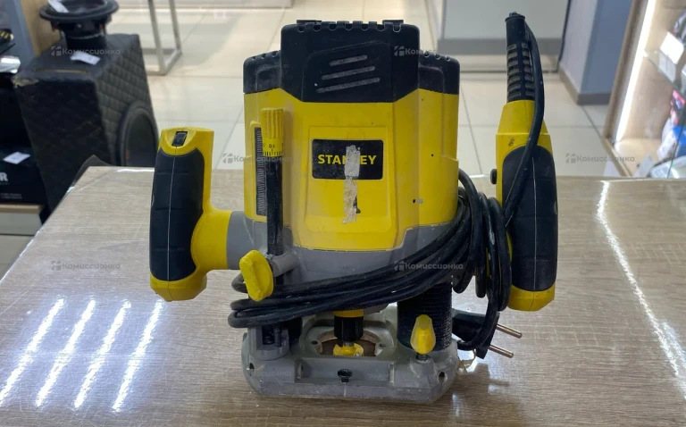 Фрезер STANLEY SRR 1200