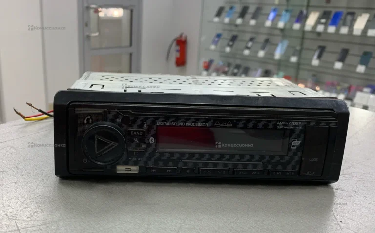 Автомагнитола  Aura AMH-77DSP