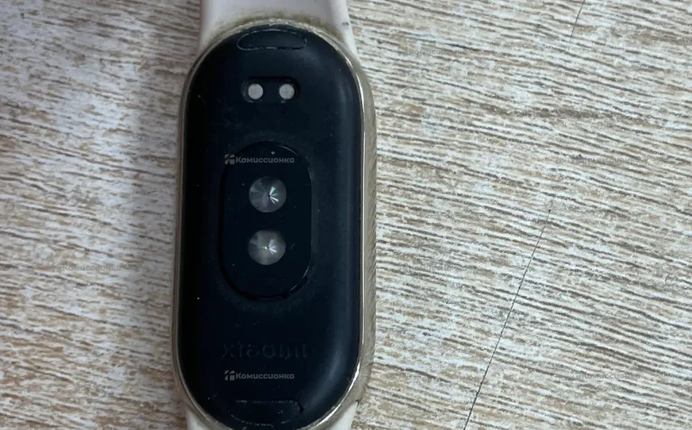 Часы  Xiaomi smart band 8