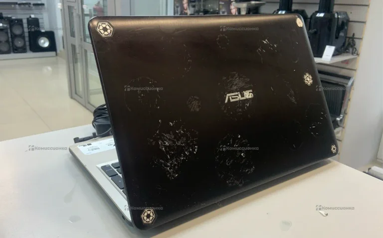 Ноутбук  ASUs