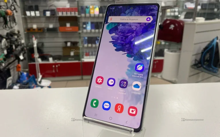 Samsung Galaxy S20 FE 6/128 ГБ