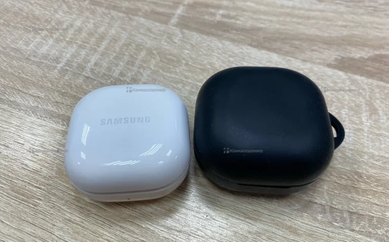 Наушники  Samsung galaxy bads fe