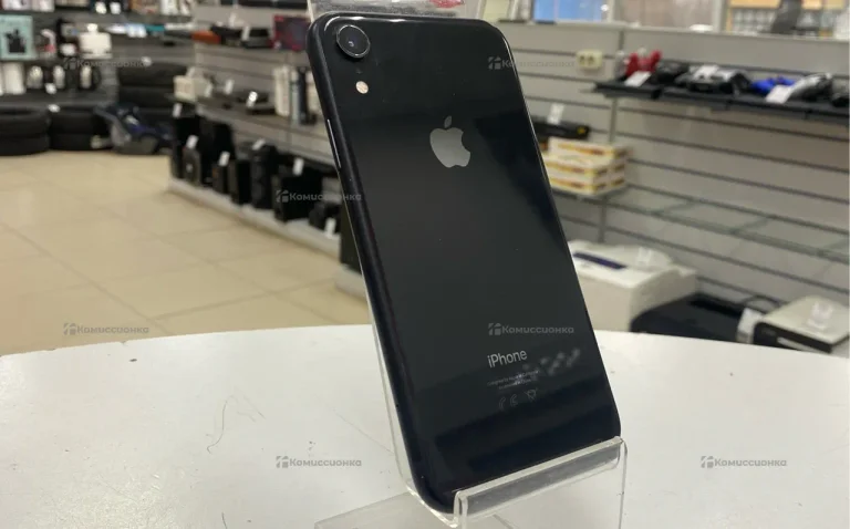 Apple iPhone XR 128 ГБ