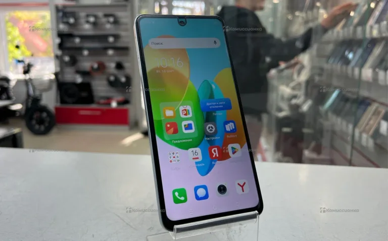 Tecno Spark 20C 8/128 ГБ
