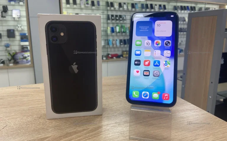 Apple iPhone 11 4/64 ГБ