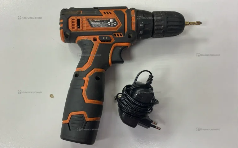 Дрель-шуруповерт CD-12V/001