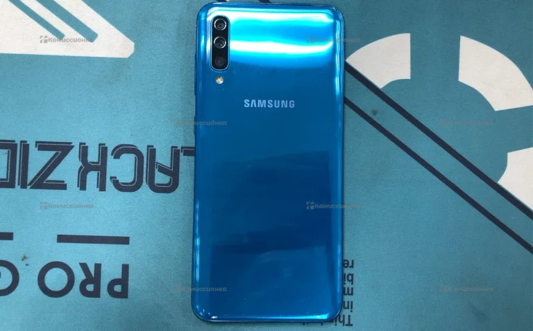Samsung Galaxy A50 4/64 ГБ