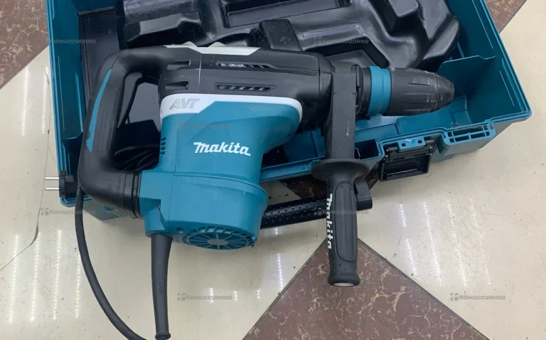 Перфоратор makita HR4013C