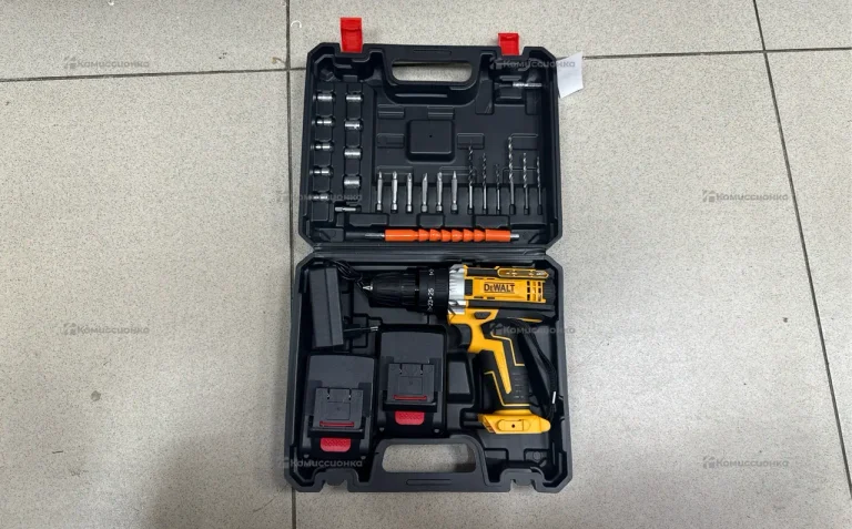 реплика шуруповерт DeWALT 48V.