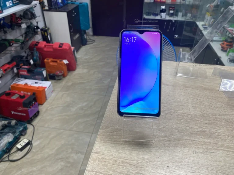Vivo Y17 8/256 ГБ