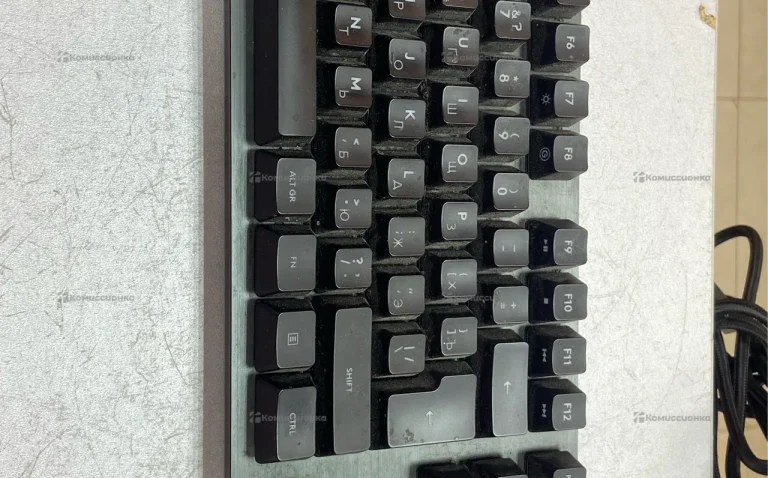Клавиатура Logitech G413