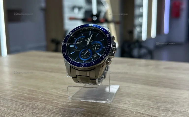 Часы Casio Edifice EFR552D