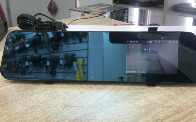 Видеорегистратор  Зеркало Hoco