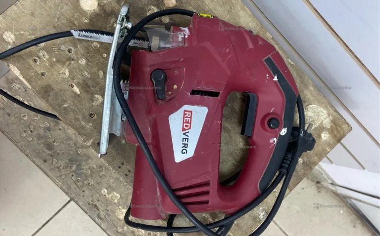 Электролобзик RedVerg RD-JS710-80