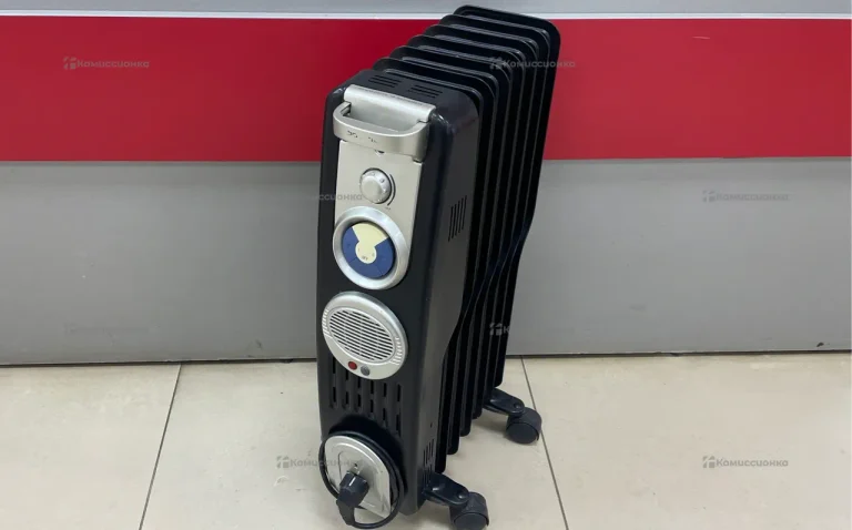 Обогреватель масляный черный