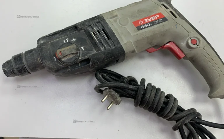Перфоратор Зубр П-22-650