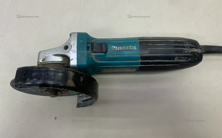 УШМ makita GA5030