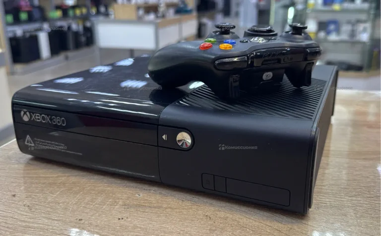 Приставка Xbox 360E 500gb