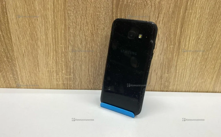 Samsung Galaxy A5 (2017) 3/32Gb