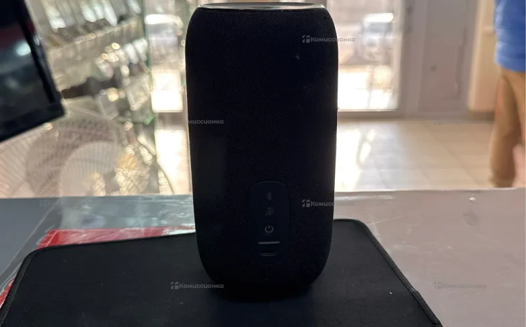 Колонка  jbl link portable с Алисой
