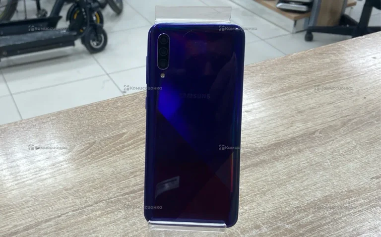 Samsung Galaxy A30s 3/32 ГБ