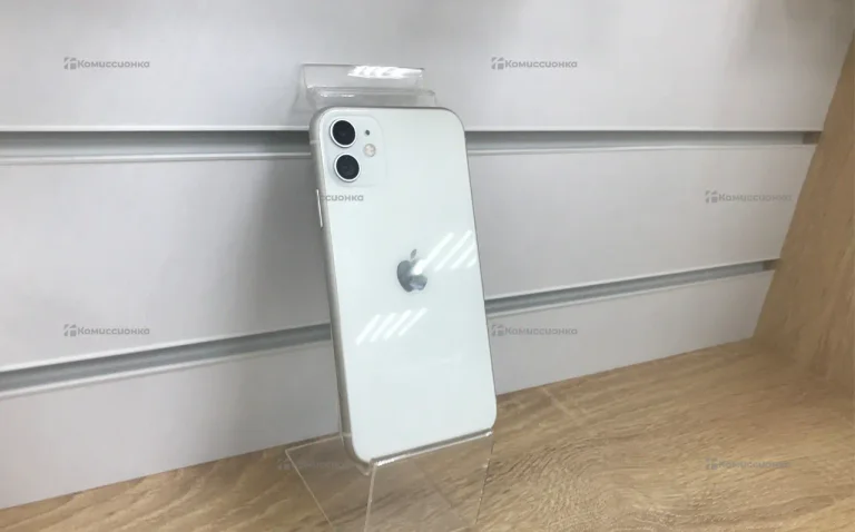 Apple iPhone 11 4/64 ГБ