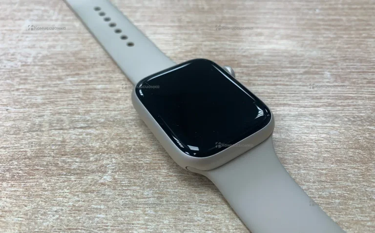 Часы  Apple Watch series 7