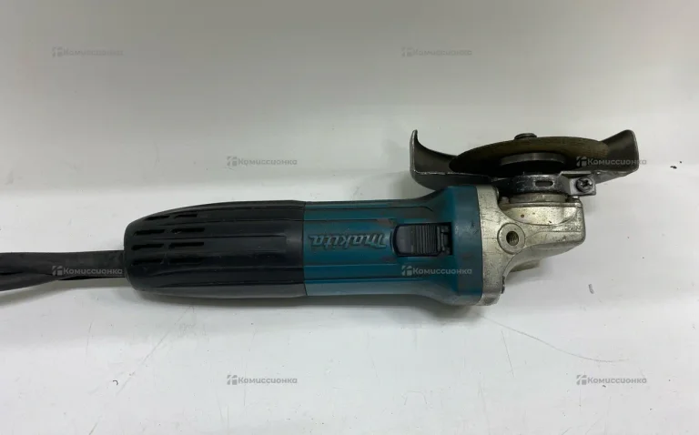 УШМ makita GA5030
