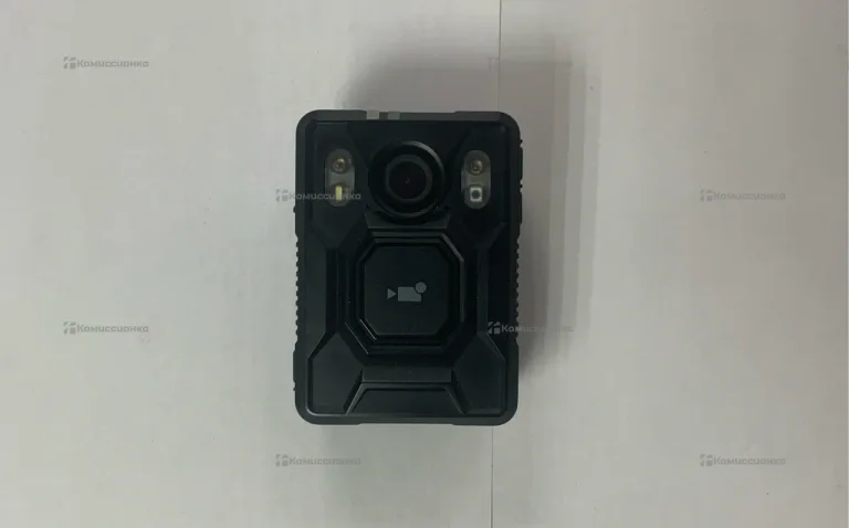 Портативный видеорегистратор HIKVISION DS-MCW401-N