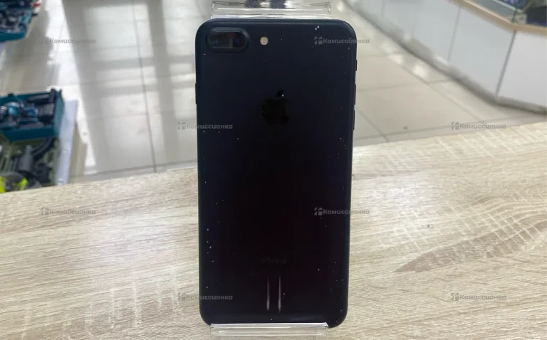 Apple iPhone 7 Plus 3/128 ГБ