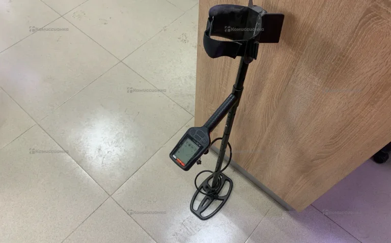 Металоискатель Quest x10pro