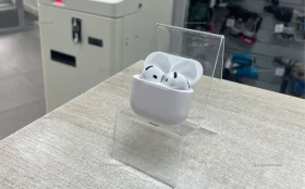 Наушники  AirPods 4