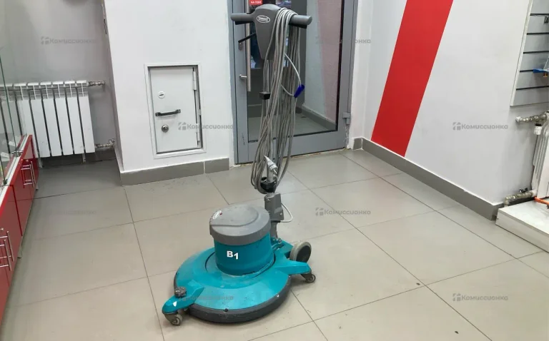 Плоскошлифовальная машина Tennant B1