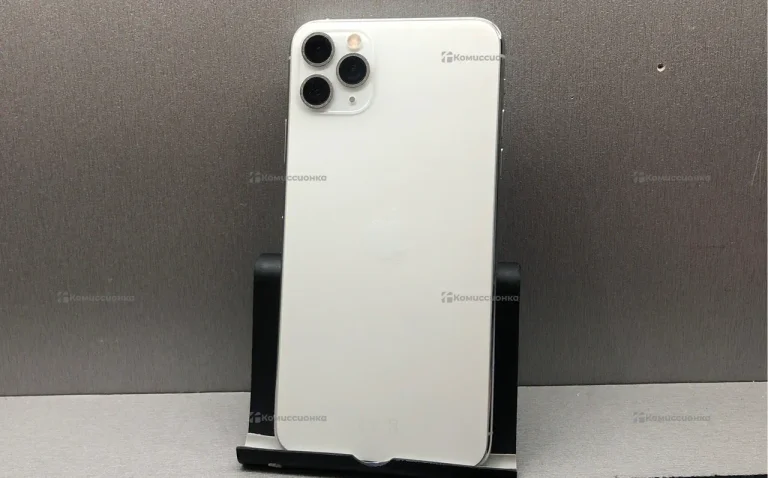 Apple iPhone 11 Pro Max 4/256 ГБ