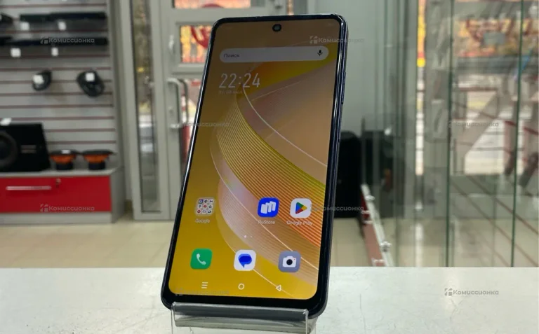 Infinix Smart 8 4/128 ГБ
