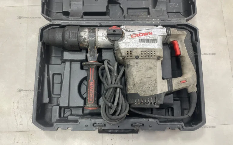 отбойный молоток Crown CT78118v